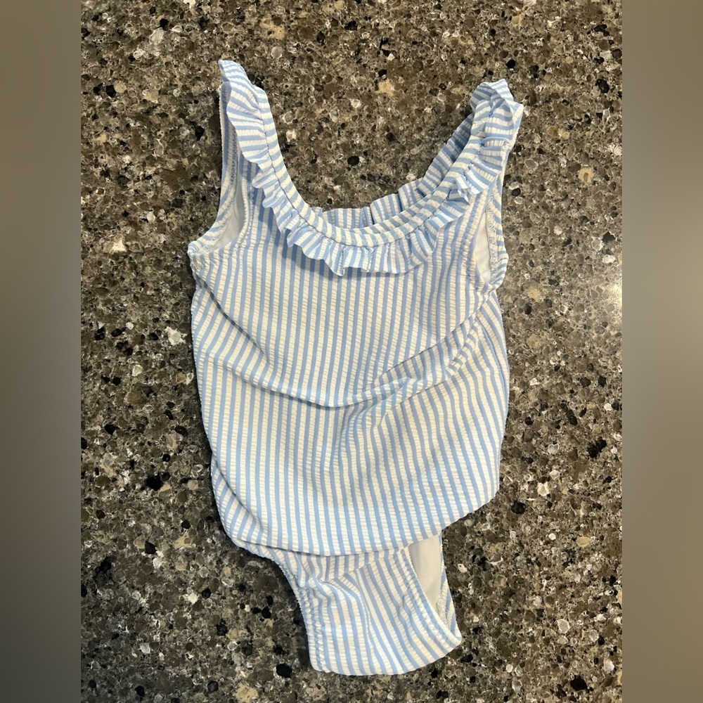 Old Navy swimsuit size 6-12 months